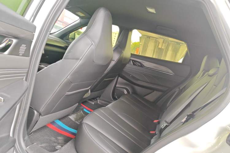 Used Dongfeng Aeolus L7 New Energy 