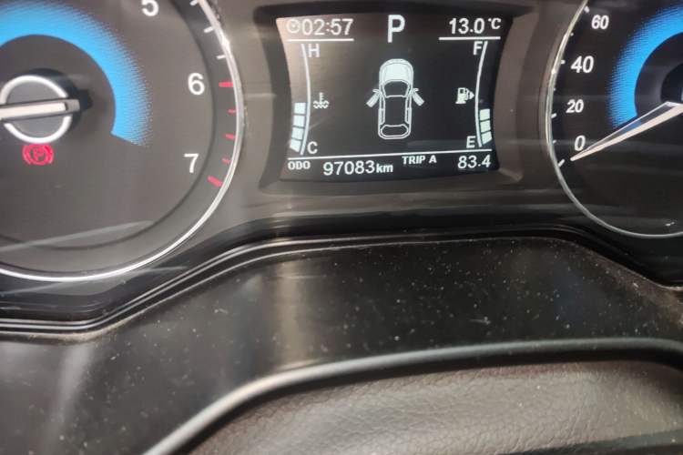 Used Dongfeng Fengon 580 2016 Revised Version 1.5T CVT Luxury Edition
