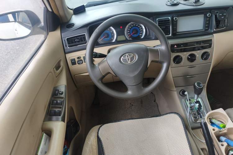 Used Toyota Corolla EX 2013 1.6L Automatic Luxury Edition