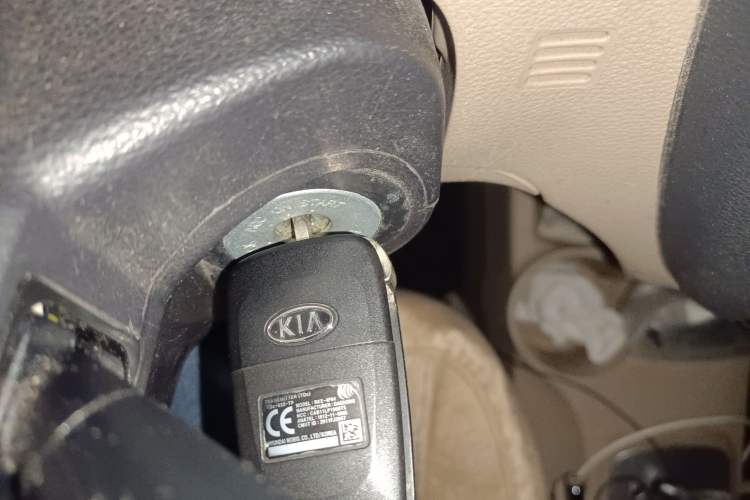 Used Kia Sportage 2013 2.0L Automatic Two-Wheel Drive GL Trim Vehicle Key