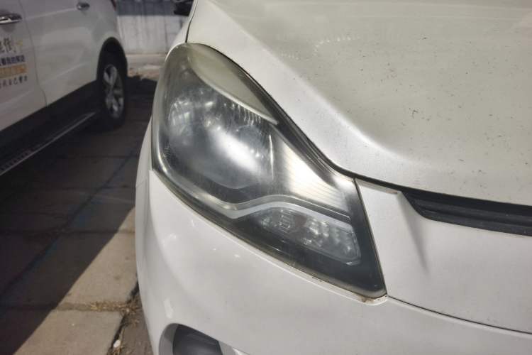 Used CHANGAN Benni 2014 1.4L Manual Luxury Model
