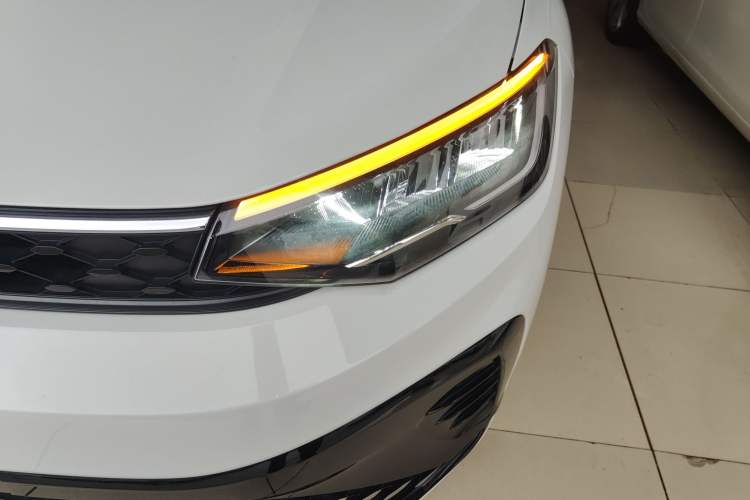 Used Volkswagen Lavida 2025 New Sharp 1.5L Outstanding New Edition Left Front Headlight