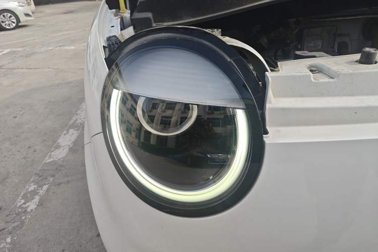 Used CHANGAN NEVO Lumin 2022 210km Sweet Edition Right Front Headlight