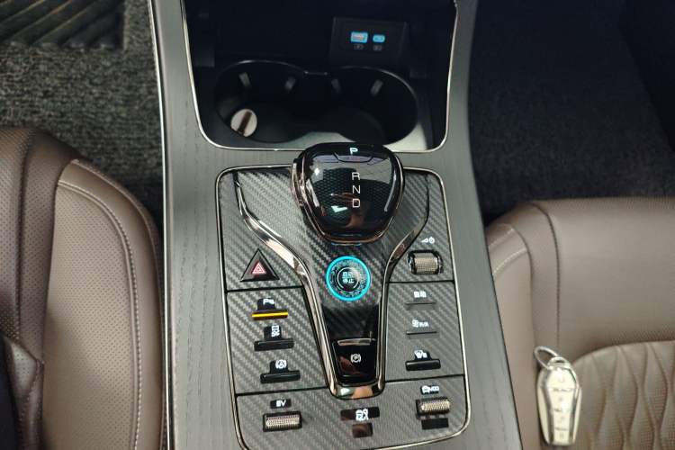 Used BYD Han 2023 DM-i Champion Edition 121KM Prestige Model