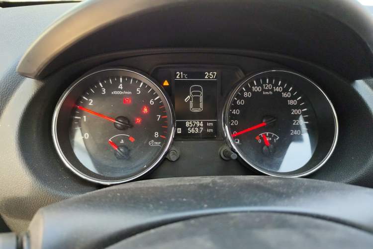 Used Nissan Qashqai 2012 2.0 XL Fire 6MT 2WD Instrument Cluster