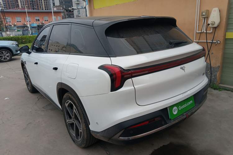 Used NETA L 2024 Range-Extended 220 Luxury Edition Rear Left 45 Deg