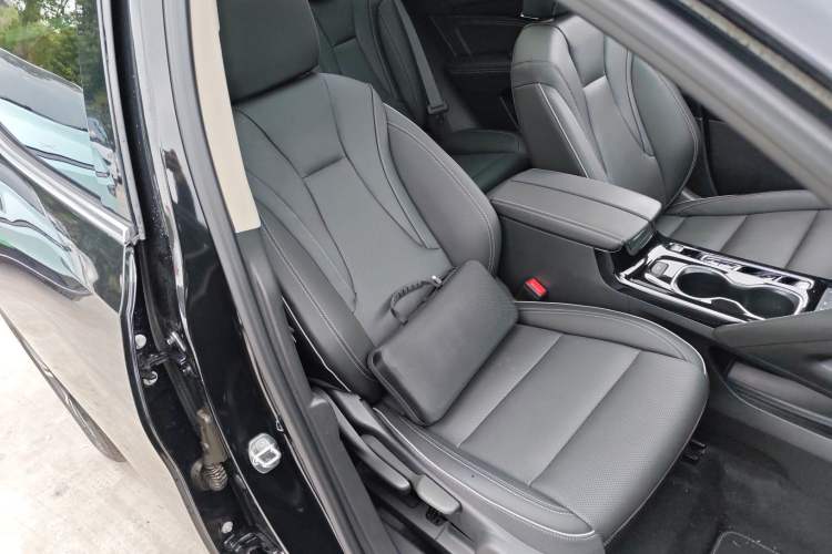 Used Buick Envision 2022 Encore S 552T Two-Wheel-Drive Luxury Model