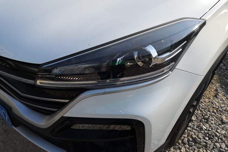 Used Cowin Xuanjie 2021 1.5L Manual Enjoyment Edition Left Front Headlight