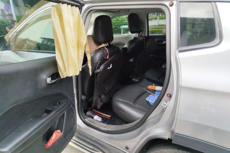 Used Jeep Compass 2017 200T Automatic Family Edition