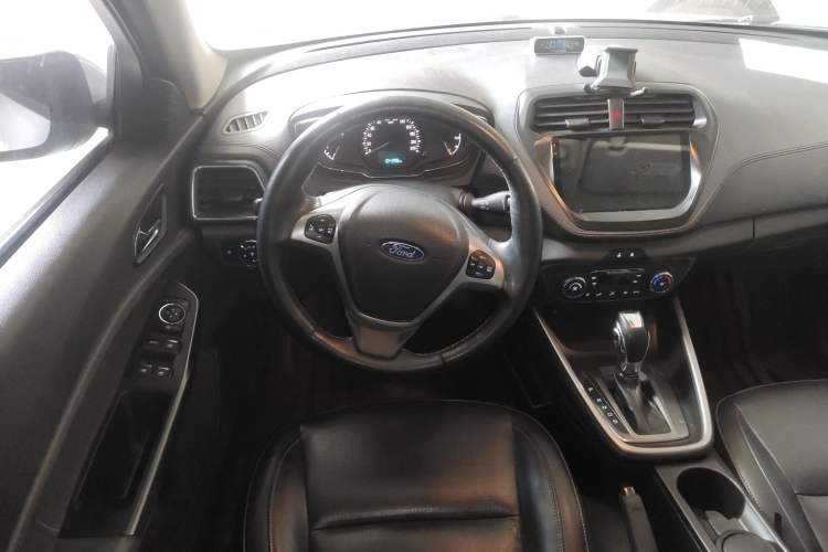 Used Ford Escort 2015 1.5L Automatic Fashion Model Steering Wheel