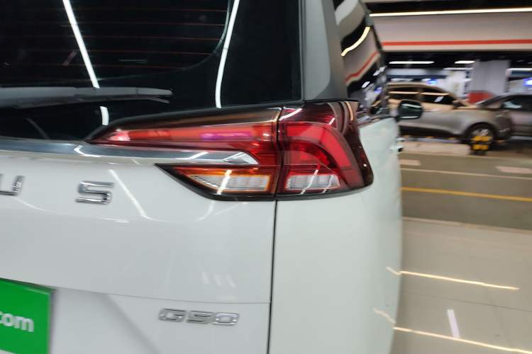 Used SAIC MAXUS G50 2019 1.3T Manual Elite Edition China VI Standard