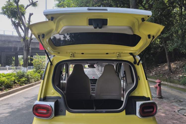 Used Wuling Hongguang MINIEV 2024 3rd Generation 215km Advanced Version