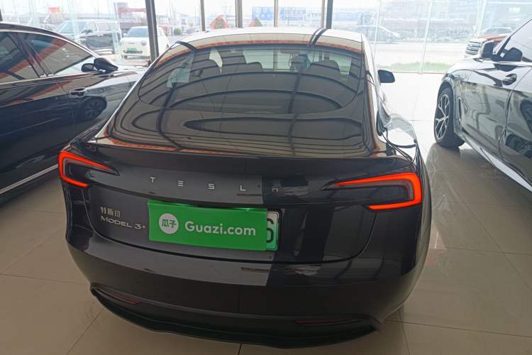 Used Tesla Model 3 2023 Long-Range All-Wheel-Drive Version
