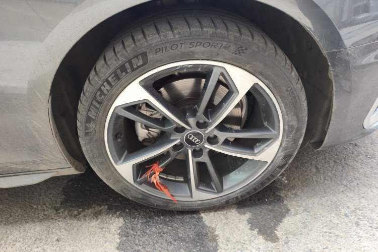 Used Audi A4L 2022 40 TFSI Fashion Dynamic Model
