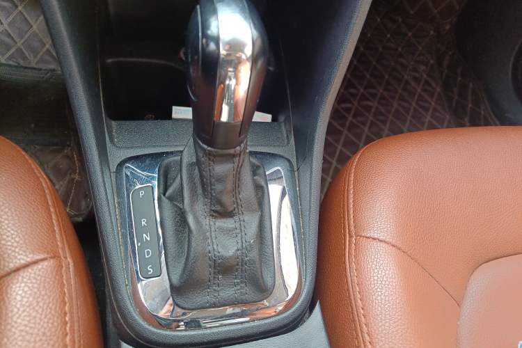 Used Volkswagen Jetta 2015 Value Edition 1.6L Automatic Fashion Version