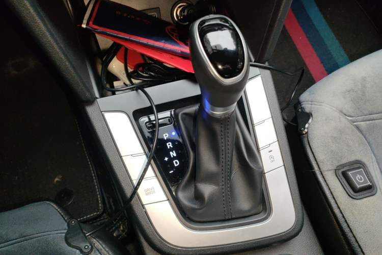 Used Hyundai Elantra (6th Generation / Lingdong) 2019 1.5L CVT Smart & Luxurious Trim
