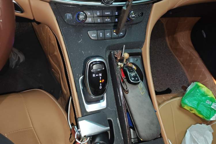 Used Buick LaCrosse 2019 28T Prestige Model
