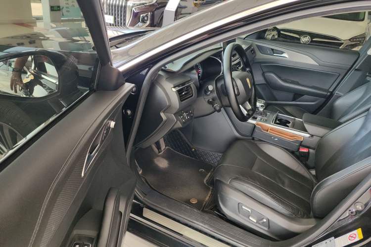 Used Hongqi H5 2020 1.8T Automatic Smart Connect Flagship Edition
