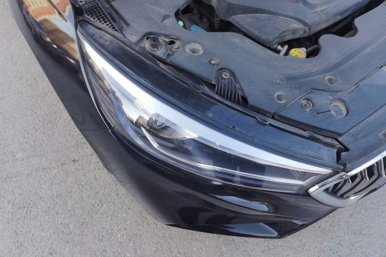 Used Hongqi H5 2018 30TD Smart Connect Dynamic Edition
