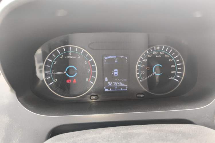 Used FORTHING Joyear S50 2016 1.5L Manual Luxury Edition
