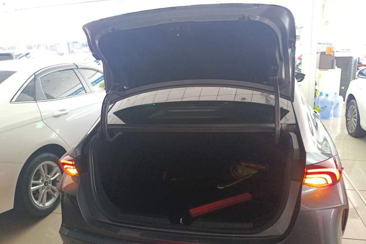 Used GAC Trumpchi EMPOW 2023 270T DCT J16 Version