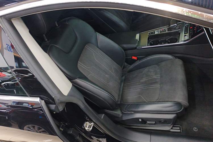 Used Audi A7L 2022 45 TFSI S-line Dream-Chasing Youth Edition
