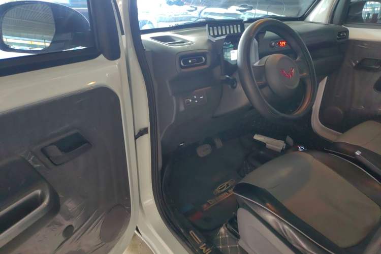 Used Wuling Zhiguang New Energy 2025 Comfort Model Driver Seat