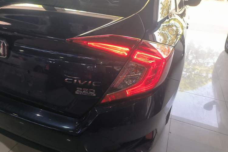 Used Honda Civic 2019 220TURBO CVT Power Edition China VI Emission Standard
