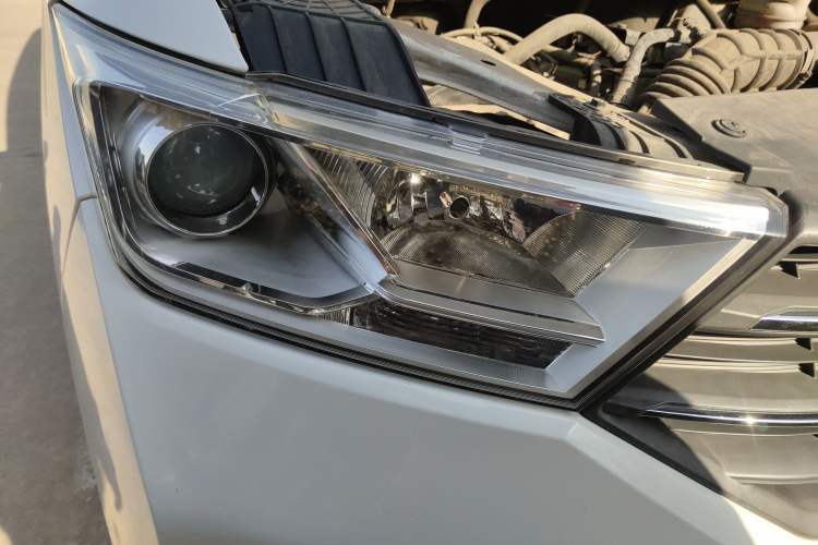 Used Wuling Hongguang 2019 1.5L S Comfort Edition China VI LAR