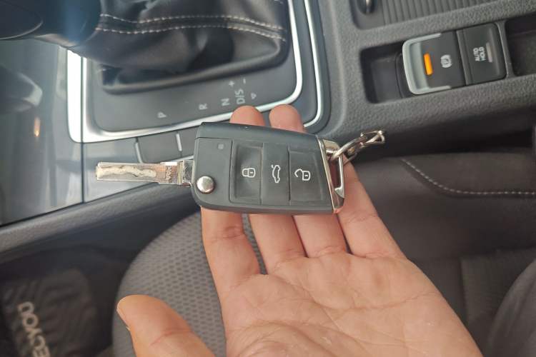 Used Volkswagen Golf 2016 230TSI Automatic Comfort Version