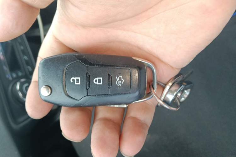 Used Ford Escort 2015 1.5L Manual Fashion Edition