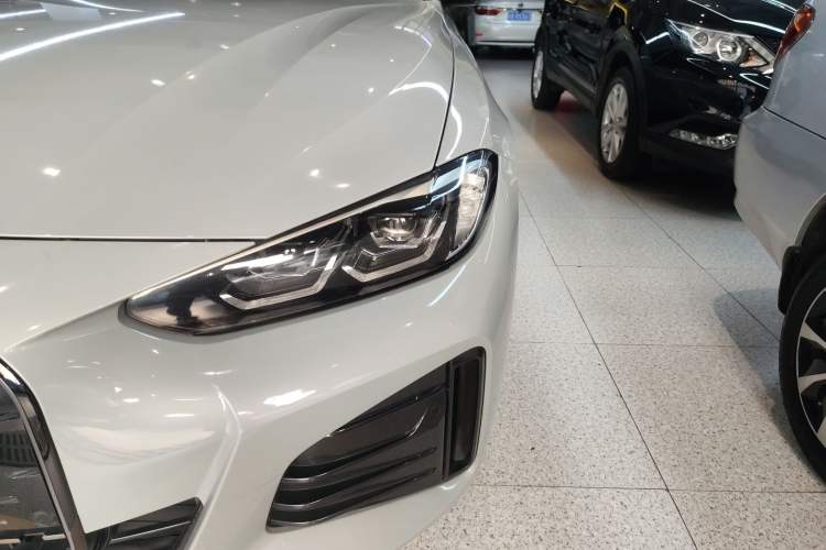 Used BMW i4 2022 eDrive40