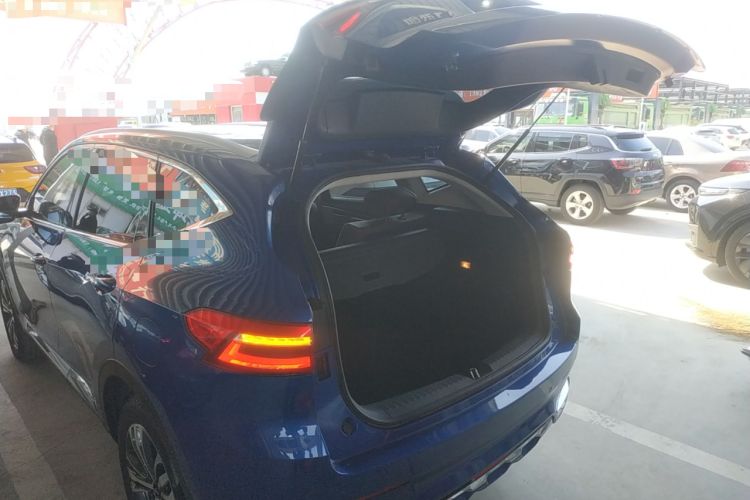 Used Haval F7 2019 2.0T Four-Wheel Drive iJoy China V Standard Trunk