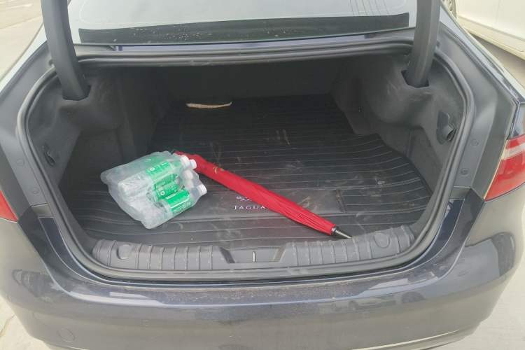 Used Jaguar XFL 2018 XFL 2.0T 250 PS Luxury Edition
