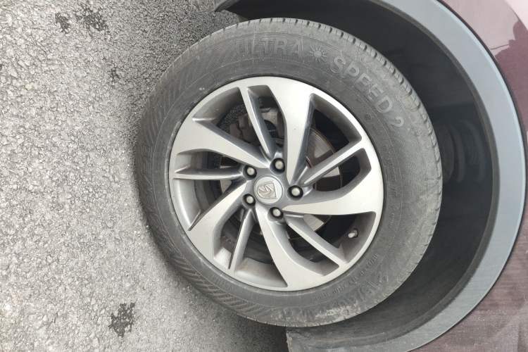 Used Baojun 560 2016 1.8L Manual Luxury Edition