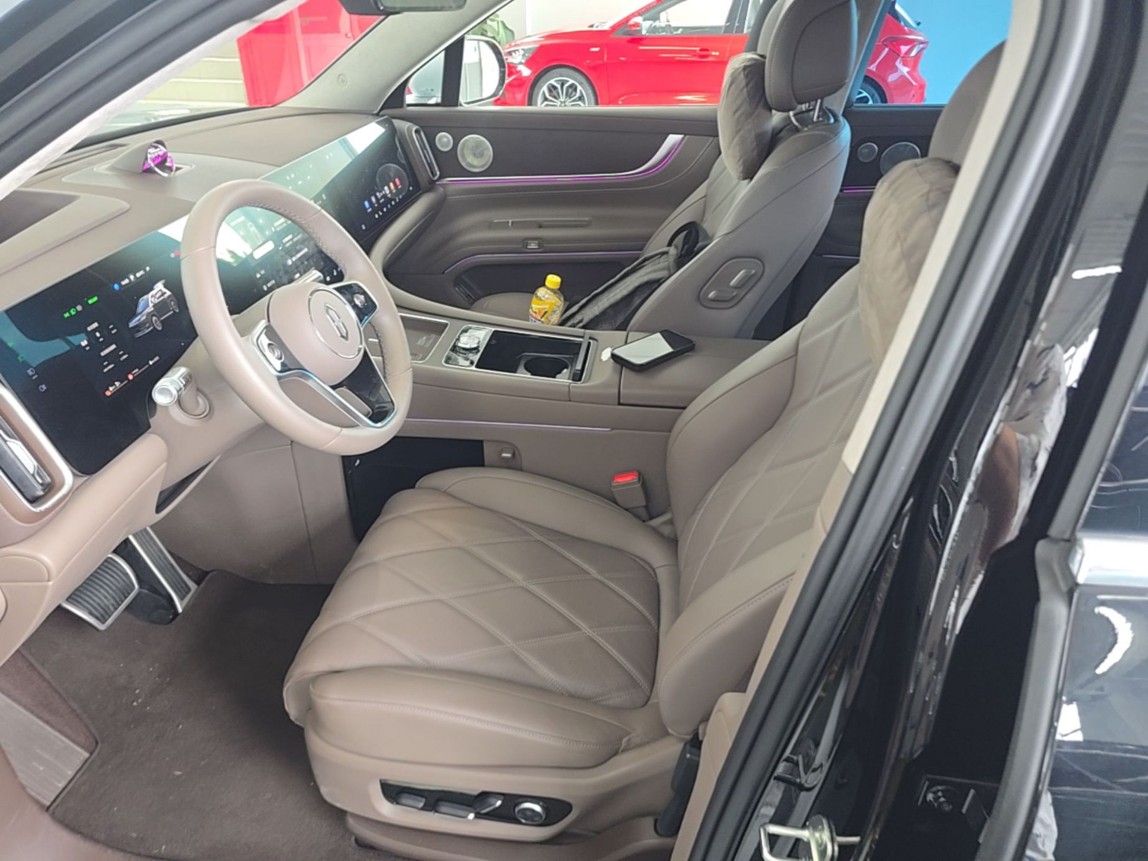 Interior delantero