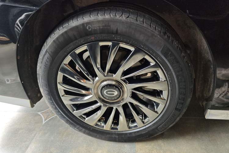 Used GAC Trumpchi M8 2023 Zongshi Series Dual-Motor Flagship Edition