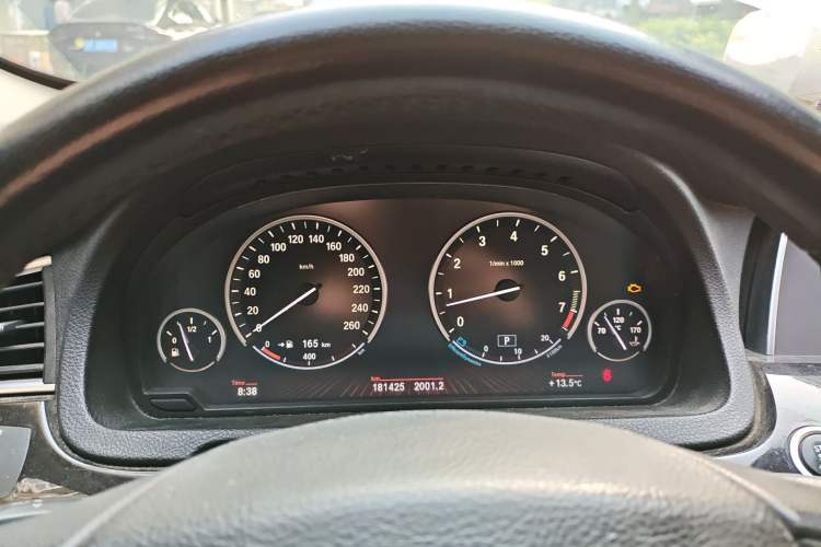 Used BMW 5 Series GT 2011 535i Elegant Edition Instrument Cluster