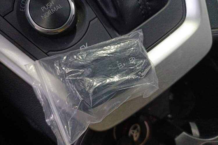 Used Toyota Wildlander 2022 Dual-Motor 2.5L E-CVT 4x4 Luxury PLUS Edition
