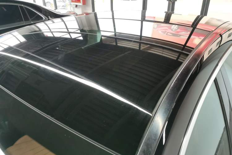 Used Mercedes-Benz E-Class New Energy 2024 E 350 e L Plug-in Hybrid Sedan