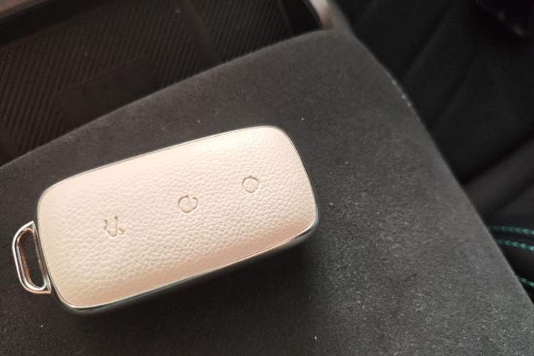 Used Geely Galaxy L6 2024 125km PLUS Dragon Edition
