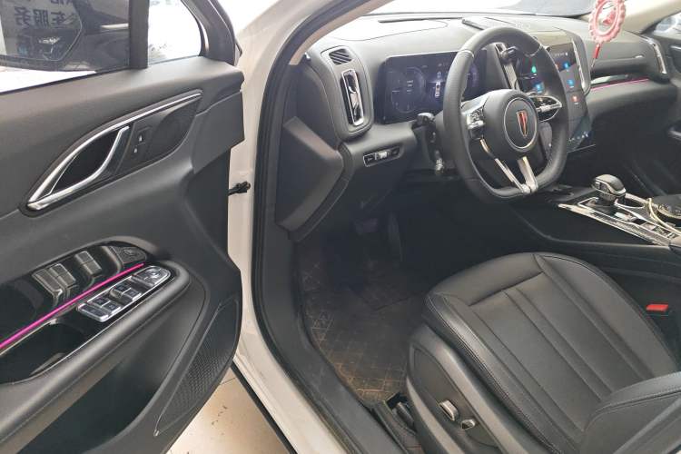 Used Hongqi HS3 2023 1.5T Two-Wheel Drive Shanwei Edition Driver Seat