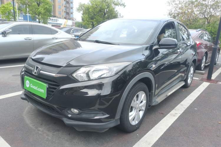 Used Honda Vezel 2016 1.8L CVT Front-Wheel Drive Pioneer Edition