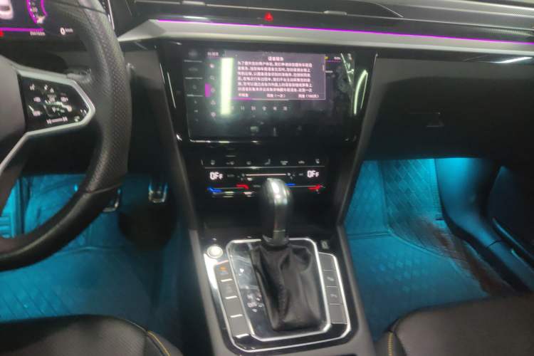 Used Volkswagen FAW-Volkswagen CC 2023 380TSI Striking Edition
