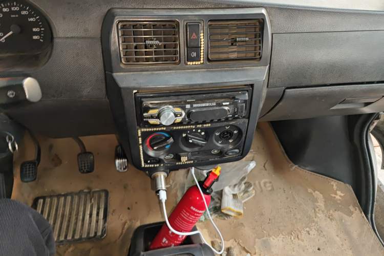 Used Wuling Rongguang 2011 1.2L Base Version