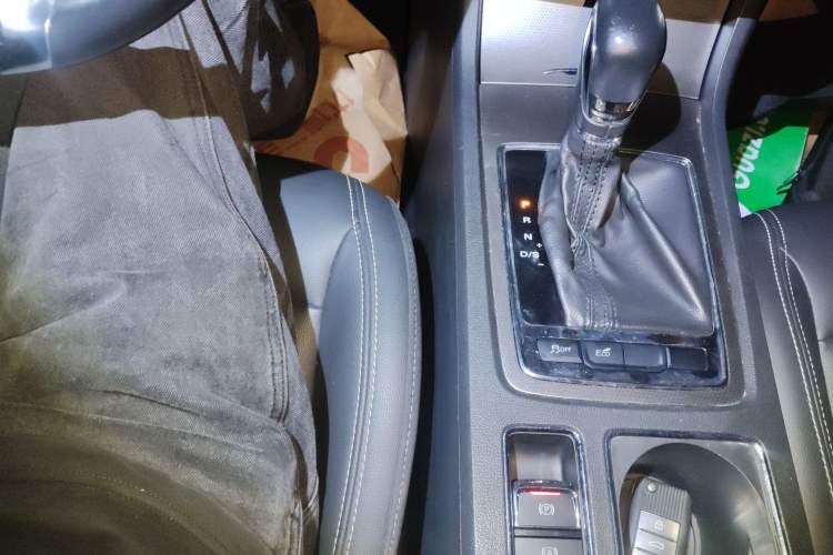 Used Roewe i6 2017 20T Automatic Internet Smart Edition