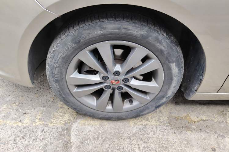 Used Roewe 360 2015 20T TST Deluxe Edition
