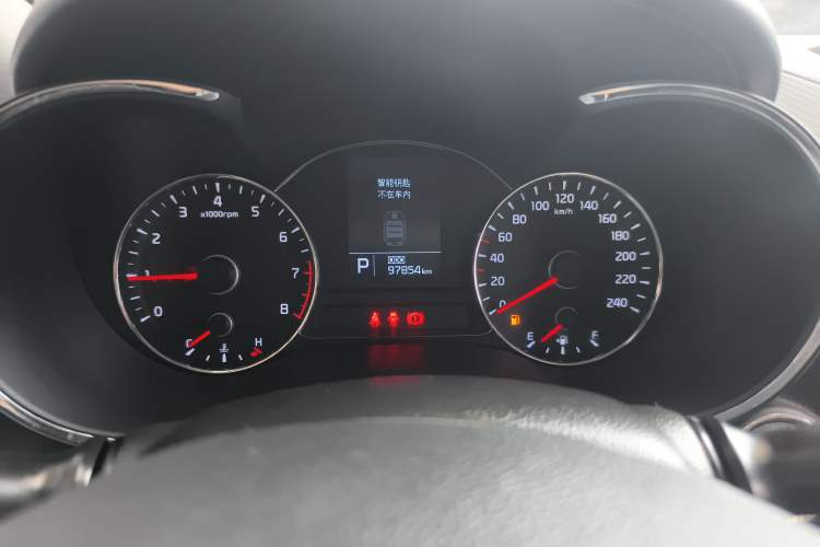 Used Kia K3 2015 1.6L Automatic GLS Instrument Cluster