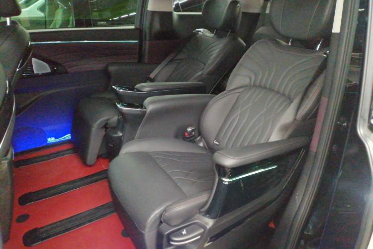 Used GAC Trumpchi M8 2024 Master Series 400T Ultimate Edition Left Rear Seat