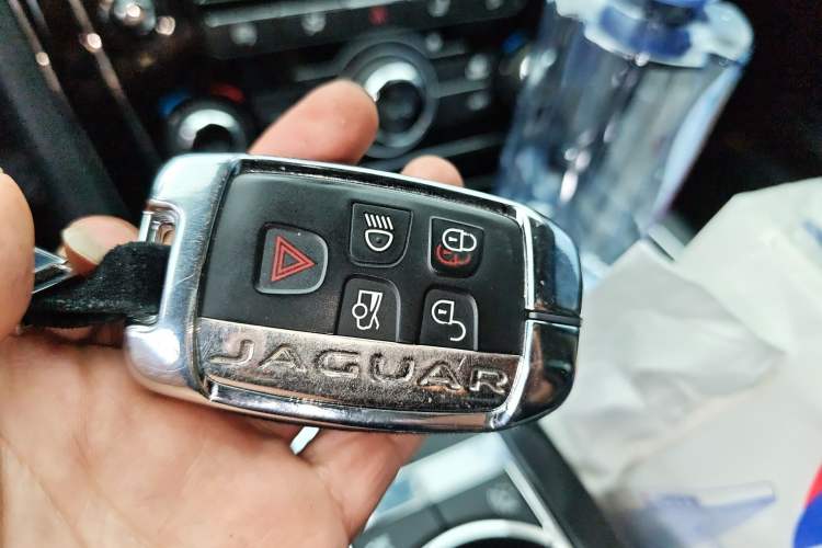 Used Jaguar XJ 2016 XJL 3.0 SC Two-Wheel-Drive Elegant Business Edition
